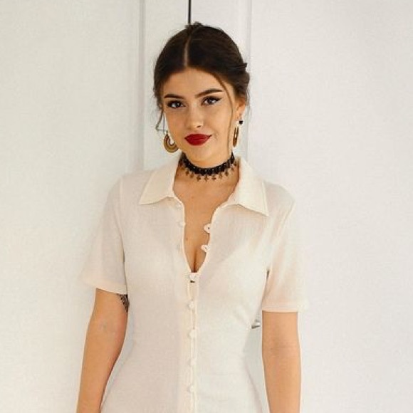 Vintage Gold Medallion Tribal Gypsy Hoop Earrings - Picture 5 of 6